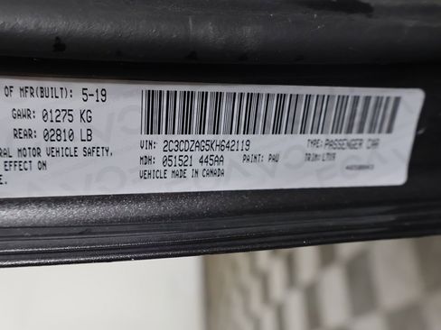 Used 2019 Dodge Challenger SXT image 37