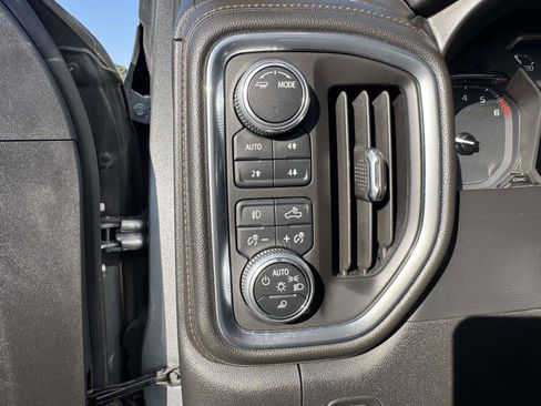 Used 2020 GMC Sierra 1500 AT4 w/ AT4 Premium Package image 21