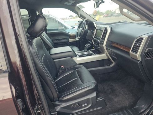 Used 2018 Ford F150 Lariat image 24