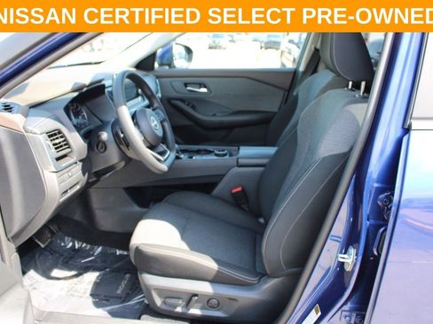 Certified 2023 Nissan Rogue SV image 16