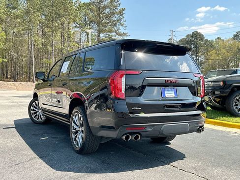 Used 2021 GMC Yukon XL Denali w/ Denali Premium Package AWD/4WD image 6