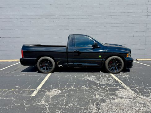 Used 2004 Dodge Ram 1500 Truck 2WD Regular Cab image 5