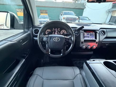 Used 2020 Toyota Tundra SR image 22