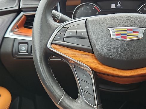 Certified 2023 Cadillac XT5 Premium Luxury AWD/4WD image 22