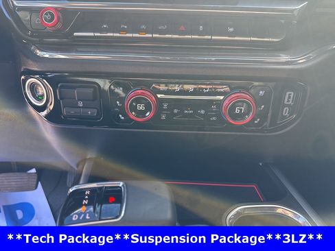 Used 2024 Chevrolet Silverado 1500 High Country w/ Technology Package image 31