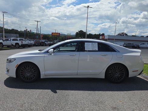 Used 2017 Lincoln MKZ Reserve w/ Luxury Package AWD/4WD image 6