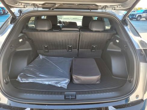 New 2025 Chevrolet Blazer EV RS image 6