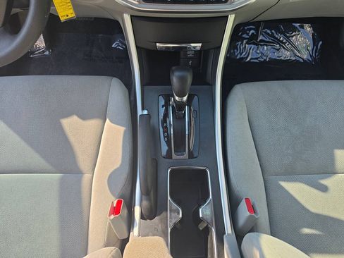 Used 2013 Honda Accord LX image 30