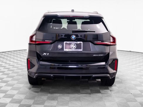 Used 2024 BMW X1 xDrive28i w/ M Sport Package AWD/4WD image 4