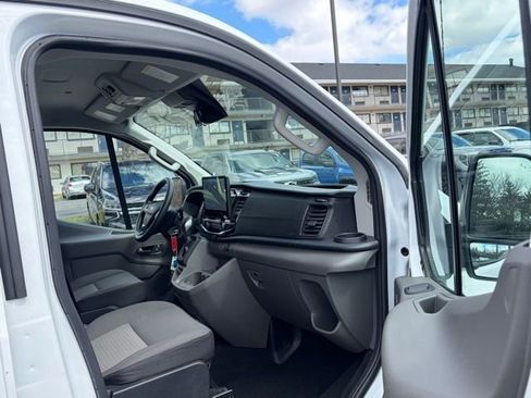 Used 2024 Ford Transit 350 XLT image 24