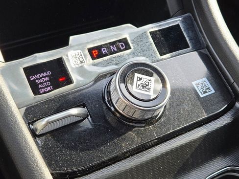 New 2025 Jeep Grand Cherokee Limited image 27