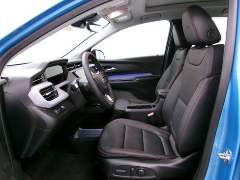 New 2027 Chevrolet Bolt RS w/ Technology Package FWD image 9