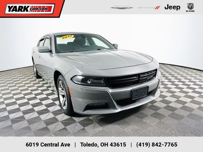 Used 2017 Dodge Charger SXT