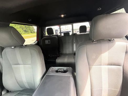 Used 2017 Ford F150 XLT w/ Equipment Group 302A Luxury AWD/4WD image 36