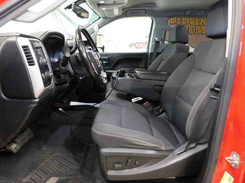 Used 2018 GMC Sierra 2500 SLE w/ HD SLE Preferred Plus Package AWD/4WD image 42