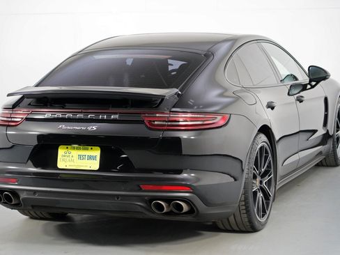 Used 2018 Porsche Panamera 4S w/ Premium Package Plus AWD/4WD image 53