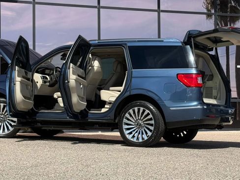 Used 2020 Lincoln Navigator Reserve w/ Luxury Package AWD/4WD image 29