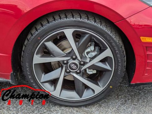 Used 2021 Hyundai Sonata SEL Plus w/ Tech Package FWD image 12