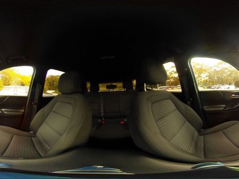 Used 2025 Chevrolet Equinox LT image 39