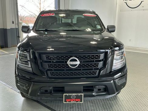 Used 2024 Nissan Titan SV w/ SV Bronze Edition Package image 20