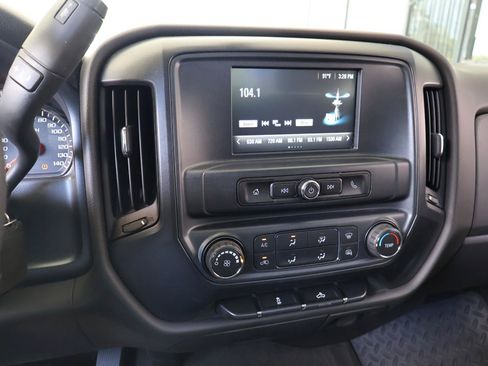 Used 2018 Chevrolet Silverado 1500 LS RWD image 43