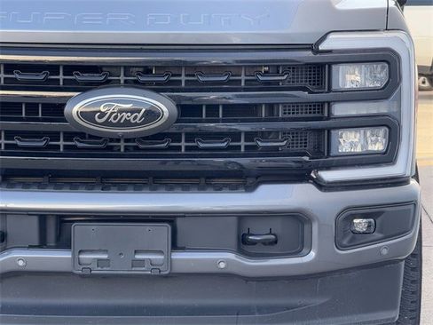 Used 2024 Ford F250 Lariat w/ Lariat Ultimate Package image 7