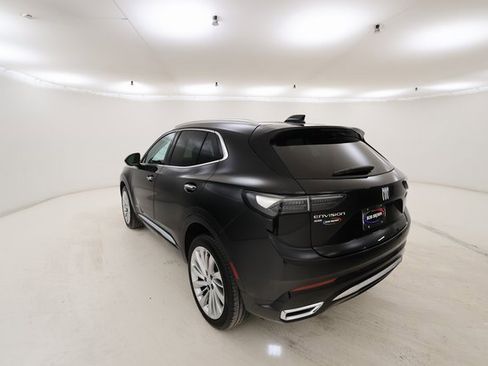 Used 2024 Buick Envision Avenir image 28