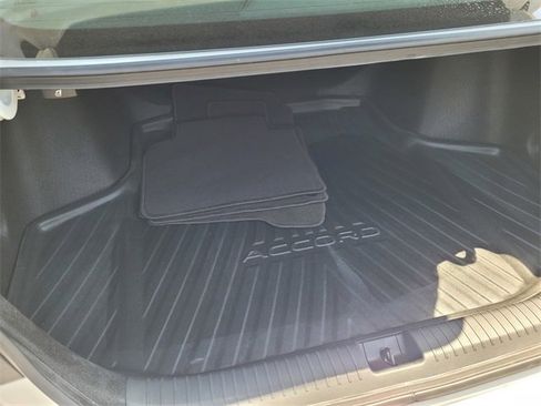 Used 2023 Honda Accord EX image 25