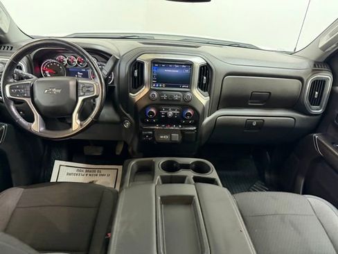 Used 2020 Chevrolet Silverado 1500 LT Trail Boss w/ Convenience Package AWD/4WD image 33