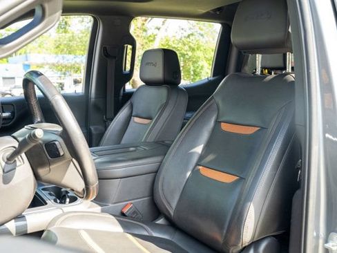 Used 2021 GMC Sierra 1500 AT4 w/ AT4 Premium Package AWD/4WD image 18