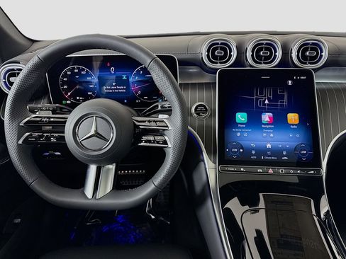 Used 2026 Mercedes-Benz GLC 300 4MATIC image 24