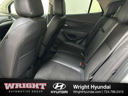 Used 2020 Buick Encore Preferred image 13