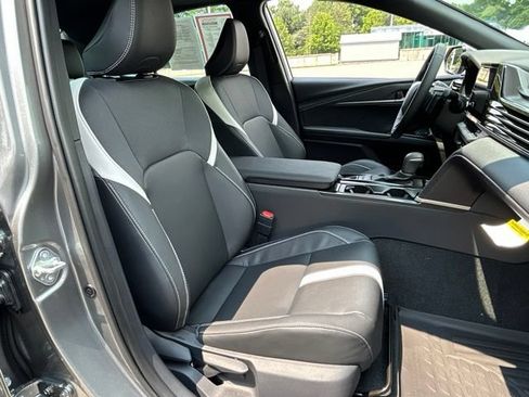 Used 2026 Toyota Camry SE w/ Convenience Package FWD image 23