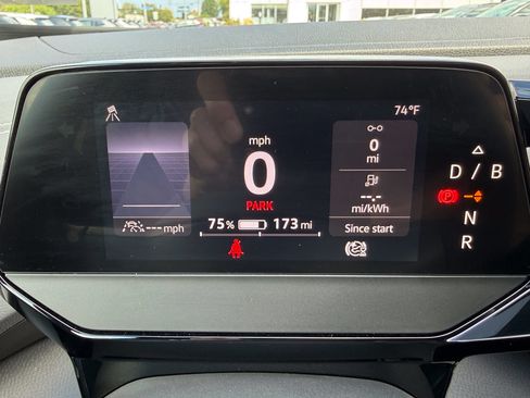 Used 2023 Volkswagen ID.4 Pro S AWD/4WD image 17