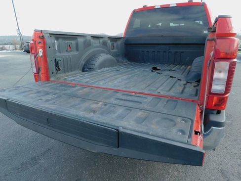 Used 2020 Ford F250 XLT w/ XLT Premium Package image 11