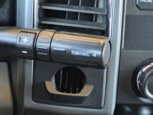 Used 2019 Ford F550 XLT DRW image 19