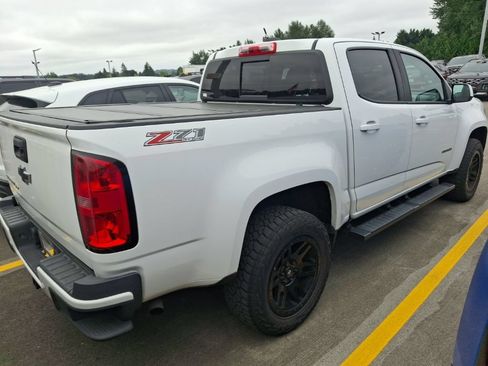 Used 2019 Chevrolet Colorado Z71 AWD/4WD image 7