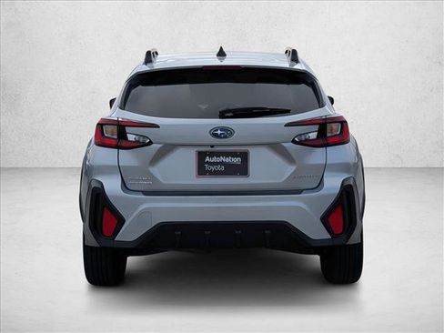 Used 2024 Subaru Crosstrek 2.0i Premium AWD/4WD image 7