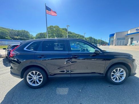 Used 2024 Honda CR-V EX image 7