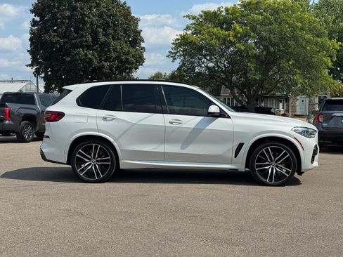 Used 2020 BMW X5 M50i AWD/4WD image 9