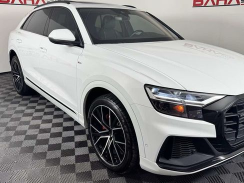 Used 2020 Audi Q8 Premium Plus w/ Premium Plus Package AWD/4WD image 8