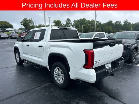 Used 2024 Toyota Tundra SR5 w/ SR5 Convenience Package AWD/4WD image 15