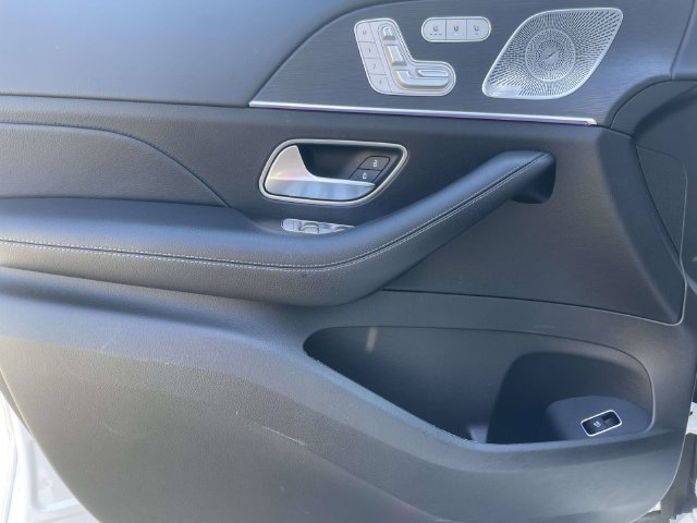 Used 2021 Mercedes-Benz GLE 450 4MATIC image 23