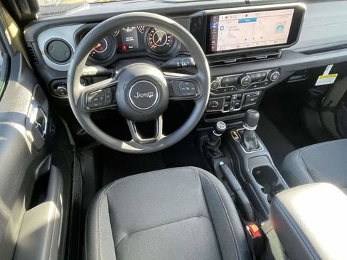 New 2026 Jeep Gladiator Sport image 9