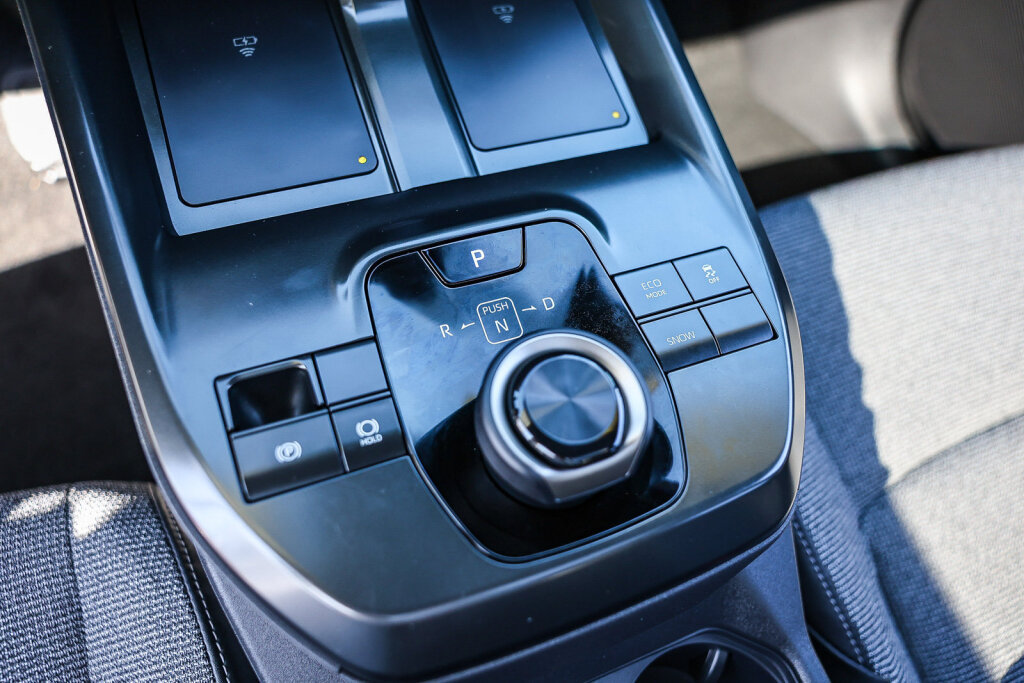Certified 2026 Toyota bZ FWD image 15