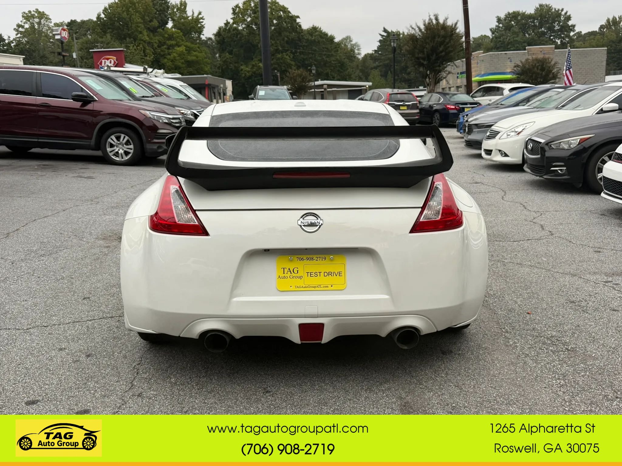 Used 2013 Nissan 370Z Touring w/ Sport Pkg RWD image 5