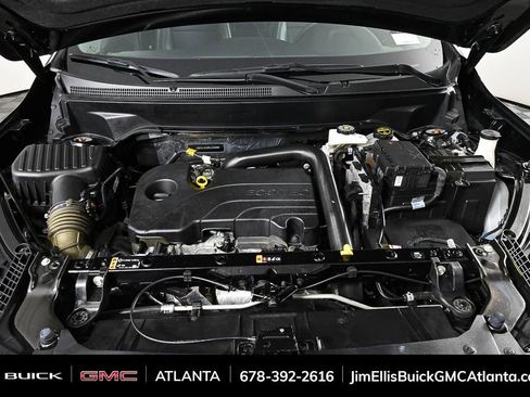 Used 2024 GMC Terrain SLT image 32