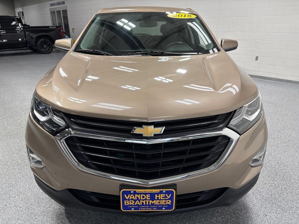Used 2018 Chevrolet Equinox LT AWD/4WD image 2
