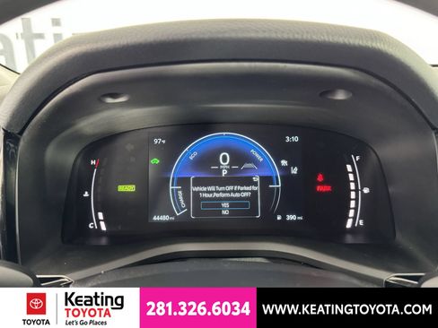 Used 2025 Toyota Camry LE FWD image 24