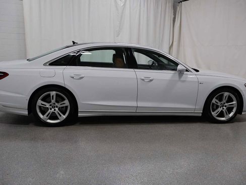 Used 2025 Audi A8 L 3.0T AWD/4WD image 10